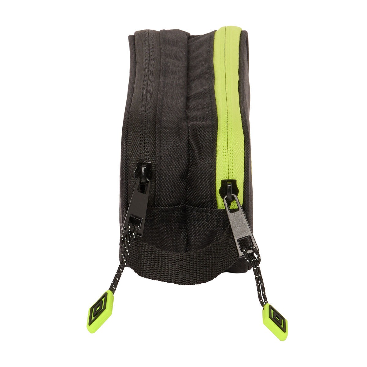 V3HE0E6A0BBB27BC09CAD961B3005901B73R4492061P3