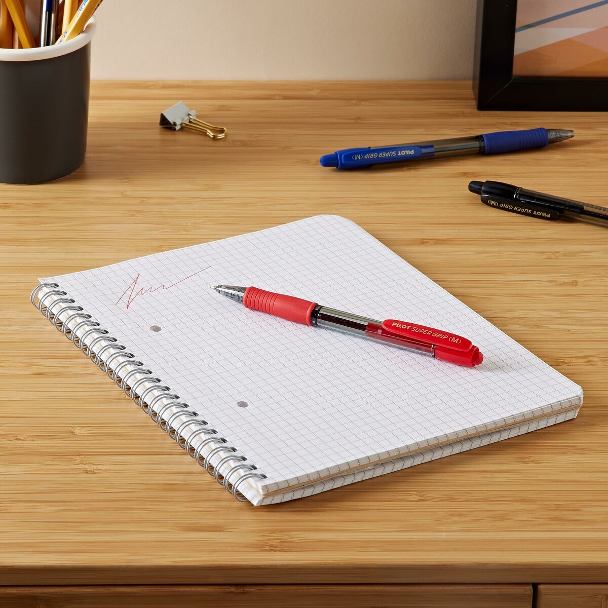 V3HC555542471883252778E002CF27F81B1R5004392P5