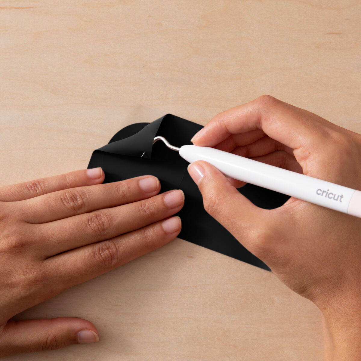 V3HE06DA7953212C94BCEB53A3A405C272FR5126010P4