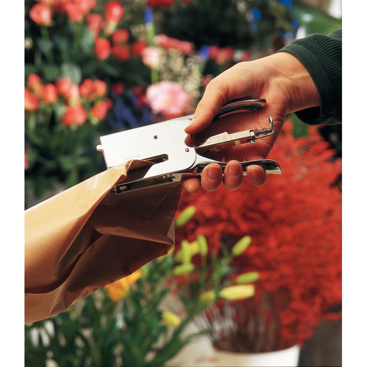 V7H5C6E60AB8ADF3AF7A7CA681882C48588R4783485P3