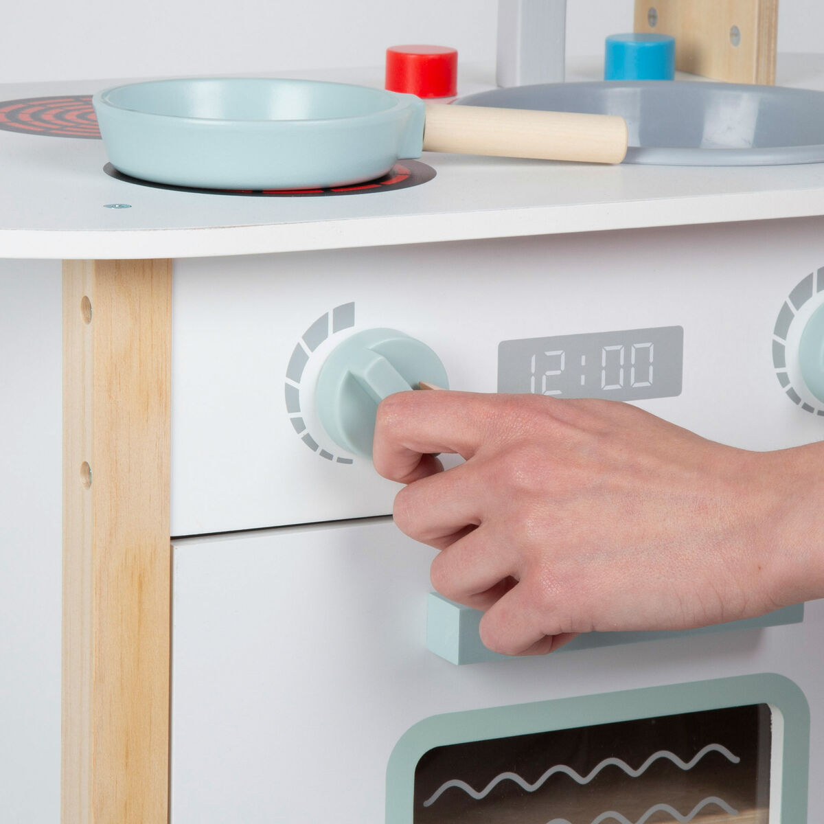 V2HED68AC05BF92CC013EB81F1048274B7FR5746261P4